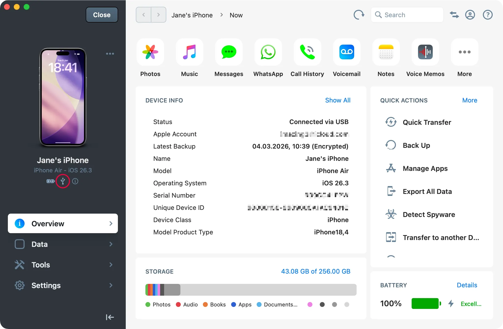 iMazing interface - Device overview with connection status highlighted