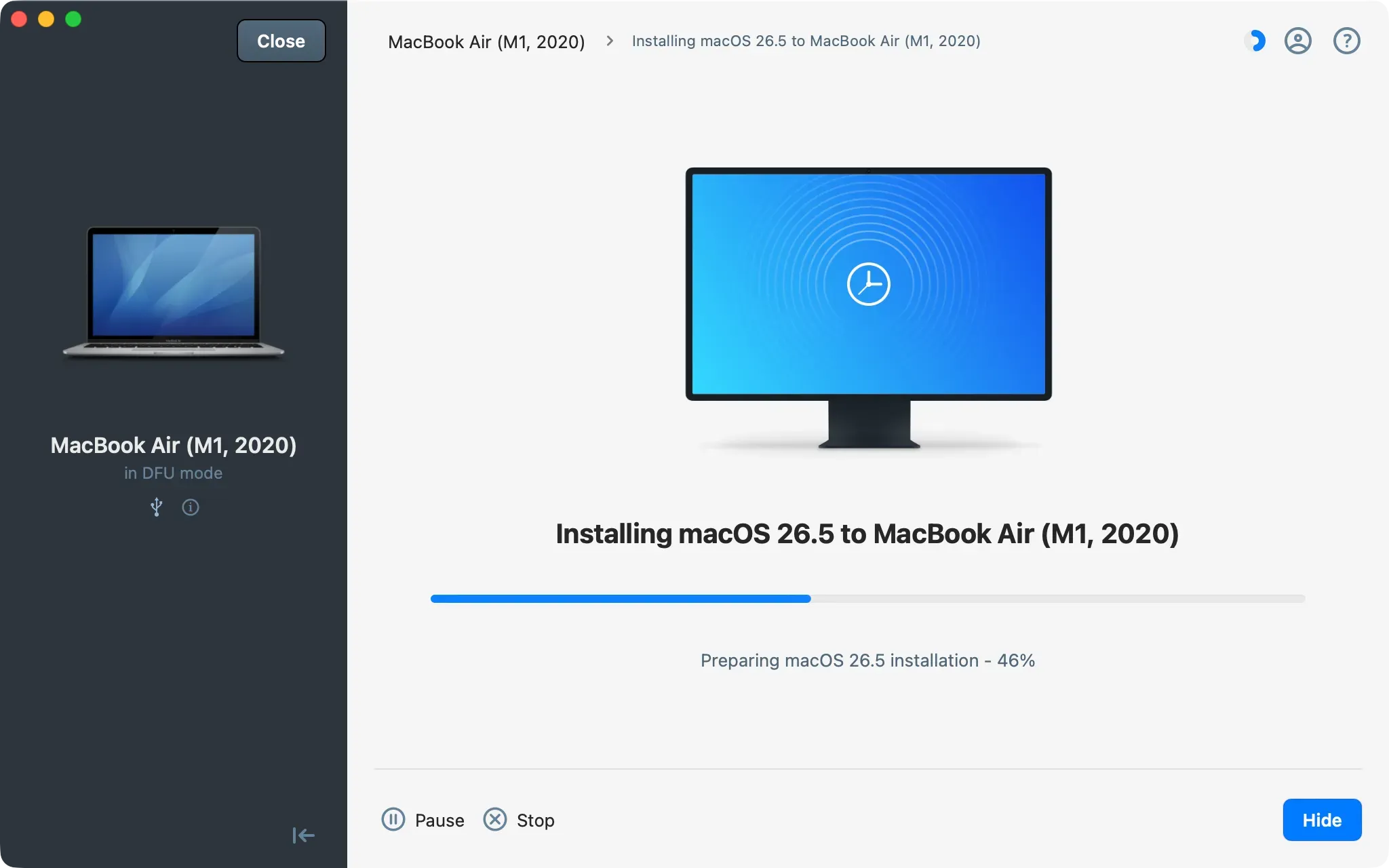 iMazing installing macOS with a progress bar showing the preparation step underway, with Pause and Stop controls